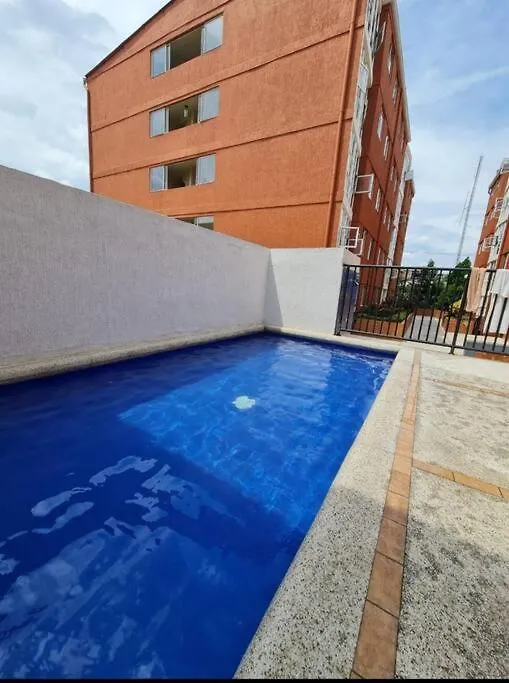 104 Hermoso Apartamento Norte Cali Daire